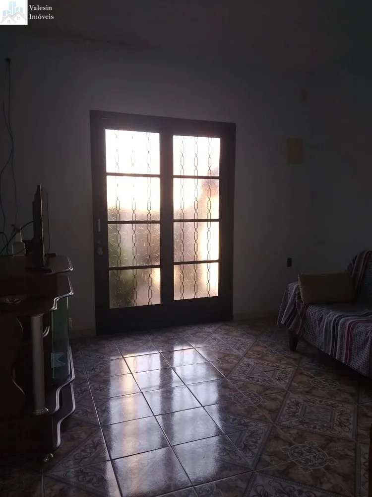 Casa, 3 quartos, 250 m² - Foto 13