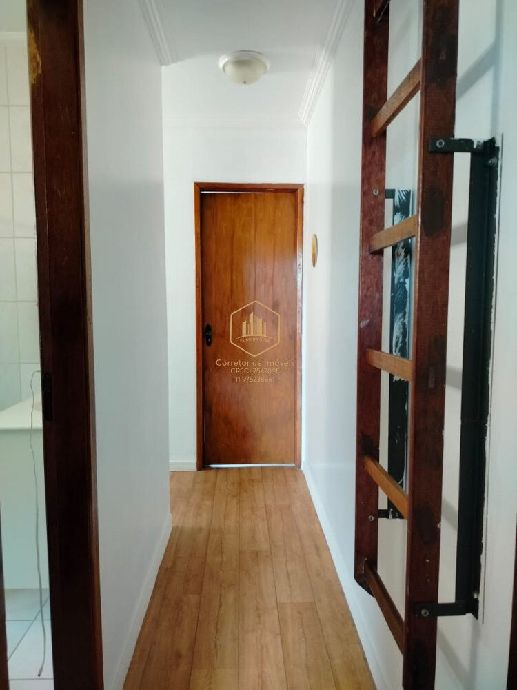 Casa à venda com 2 quartos, 110m² - Foto 3