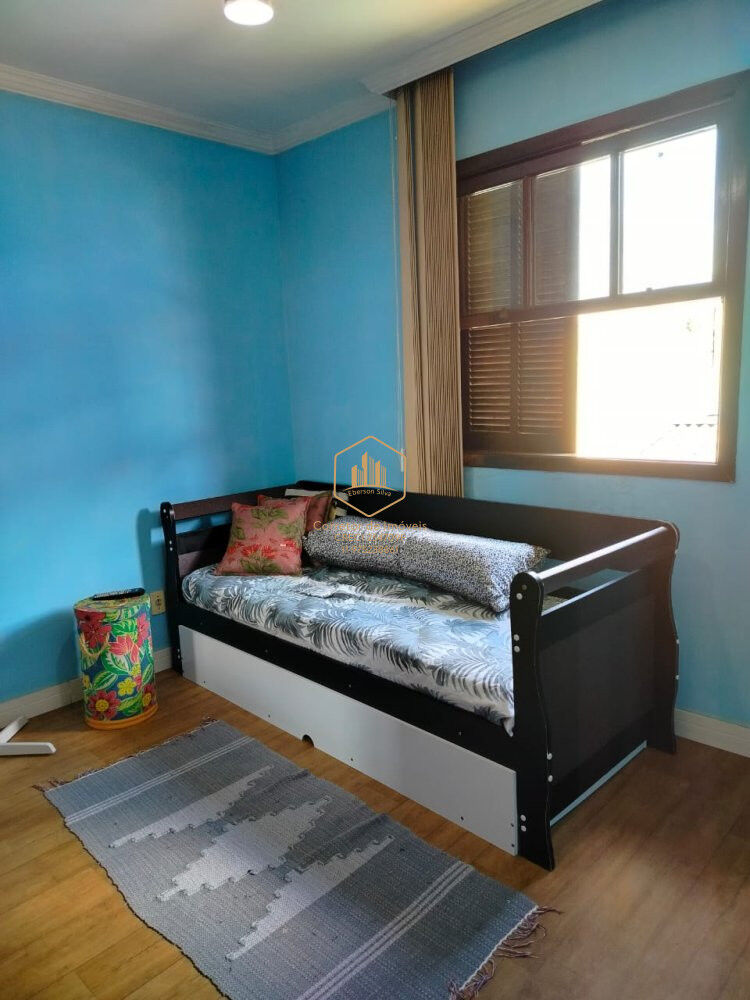 Casa à venda com 2 quartos, 110m² - Foto 6