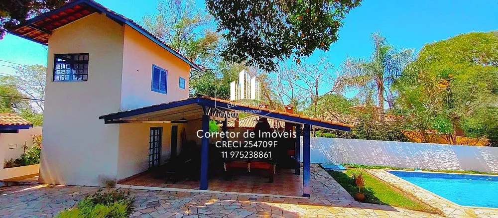 Chácara, 4 quartos, 960 m² - Foto 1