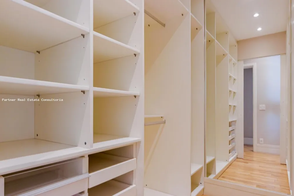 Apartamento, 3 quartos, 190 m² - Foto 11