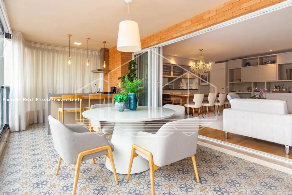 Apartamento, 4 quartos, 275 m² - Foto 1