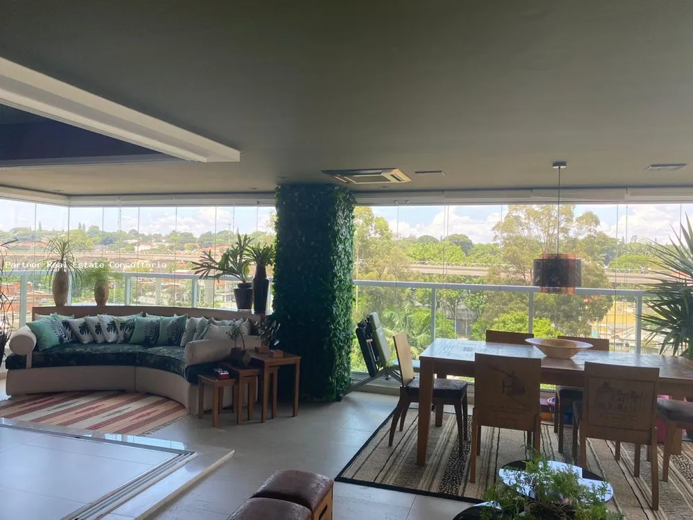 Apartamento, 3 quartos, 251 m² - Foto 3