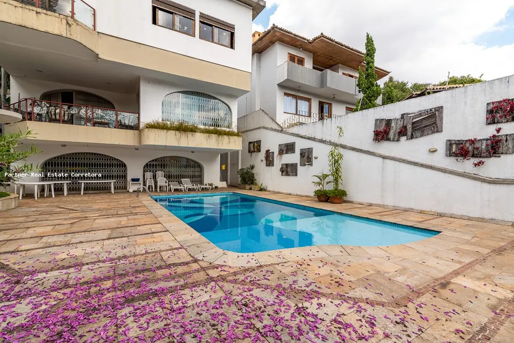 Casa, 4 quartos, 750 m² - Foto 1