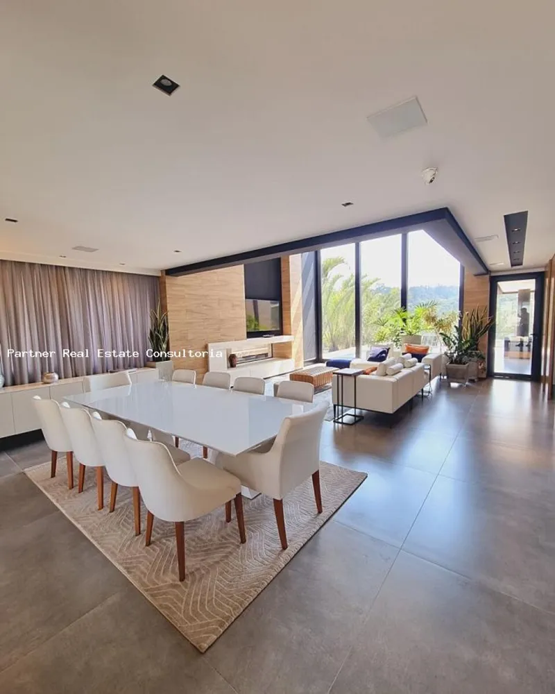 Casa, 4 quartos, 610 m² - Foto 1