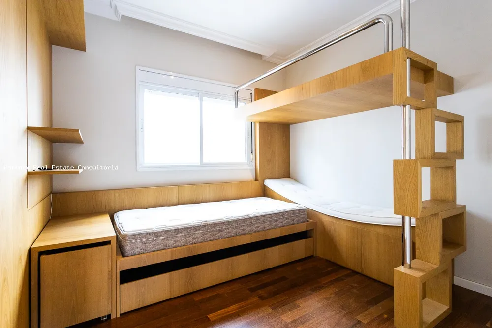 Apartamento, 4 quartos, 248 m² - Foto 2