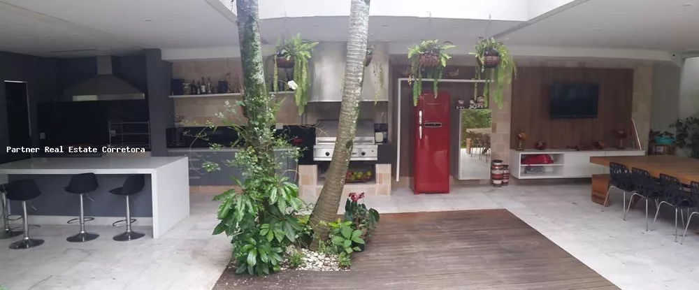 Casa de Condomínio à venda com 4 quartos, 1600m² - Foto 10