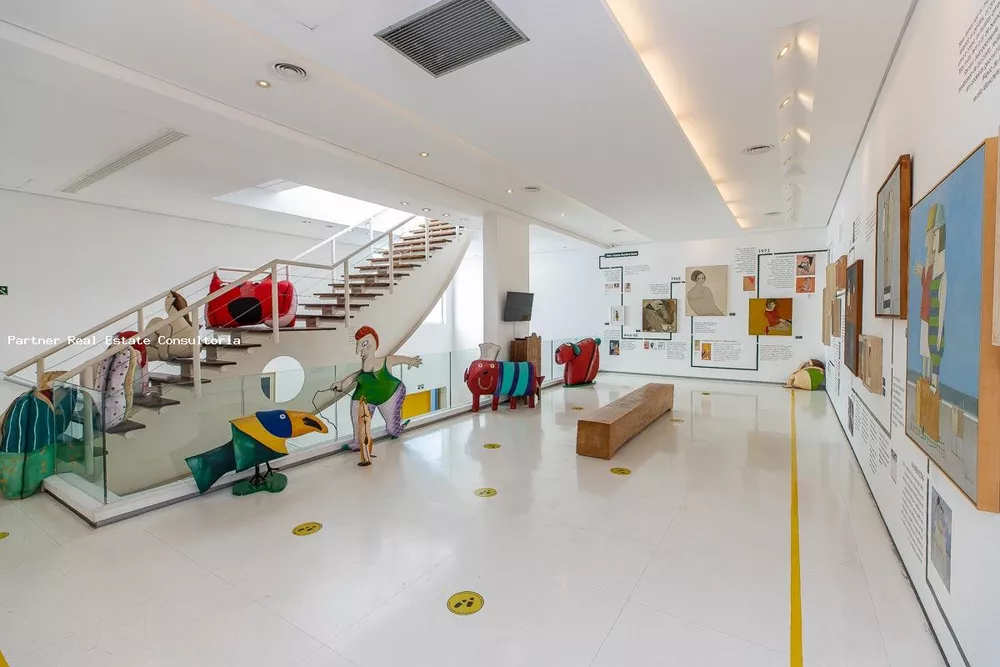 Casa à venda com 6 quartos, 877m² - Foto 4