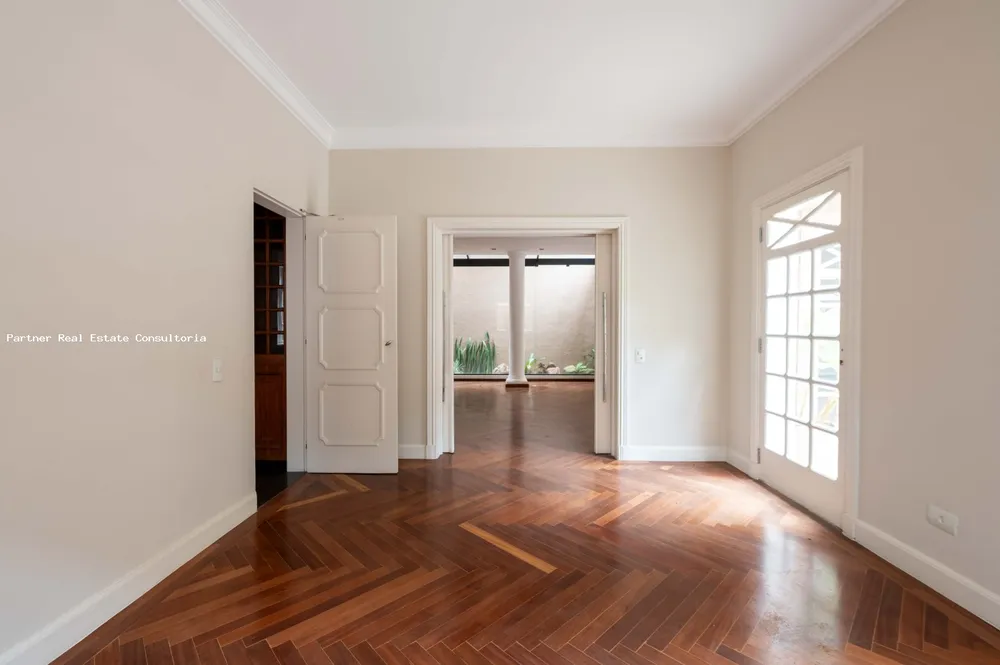 Casa, 4 quartos, 384 m² - Foto 2