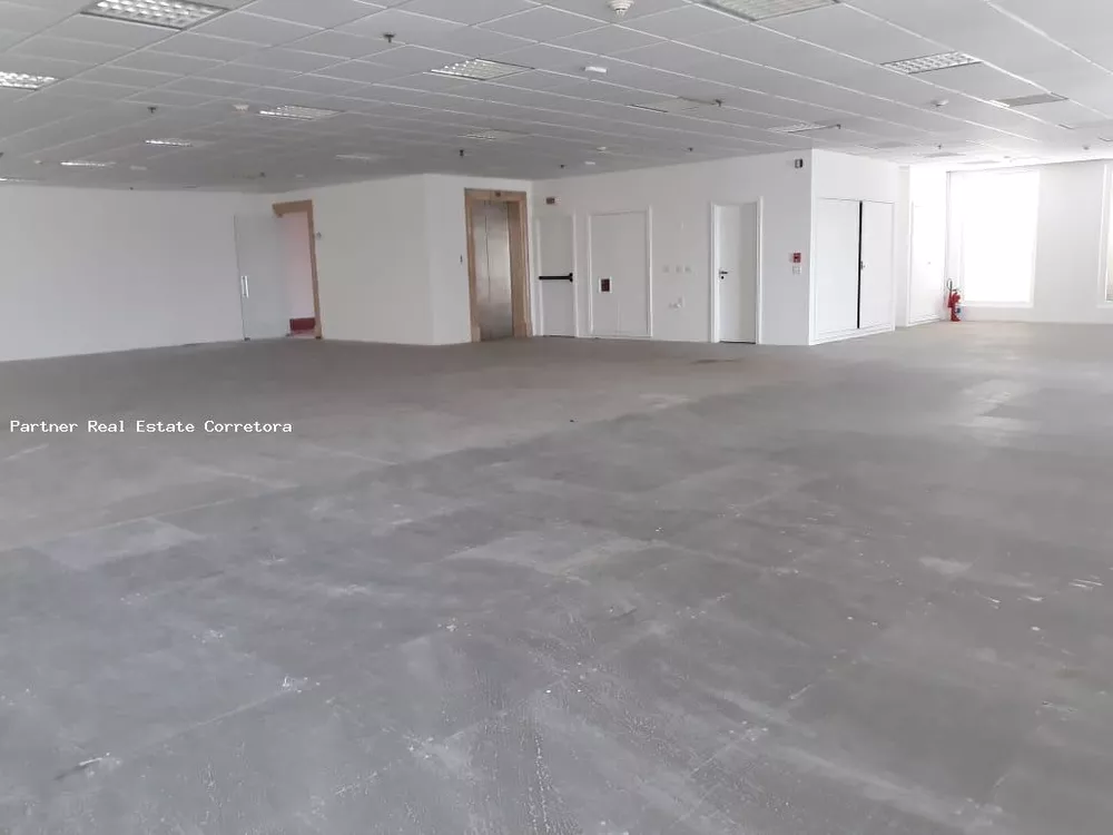 Conjunto Comercial-Sala para alugar com 1 quarto, 199m² - Foto 9