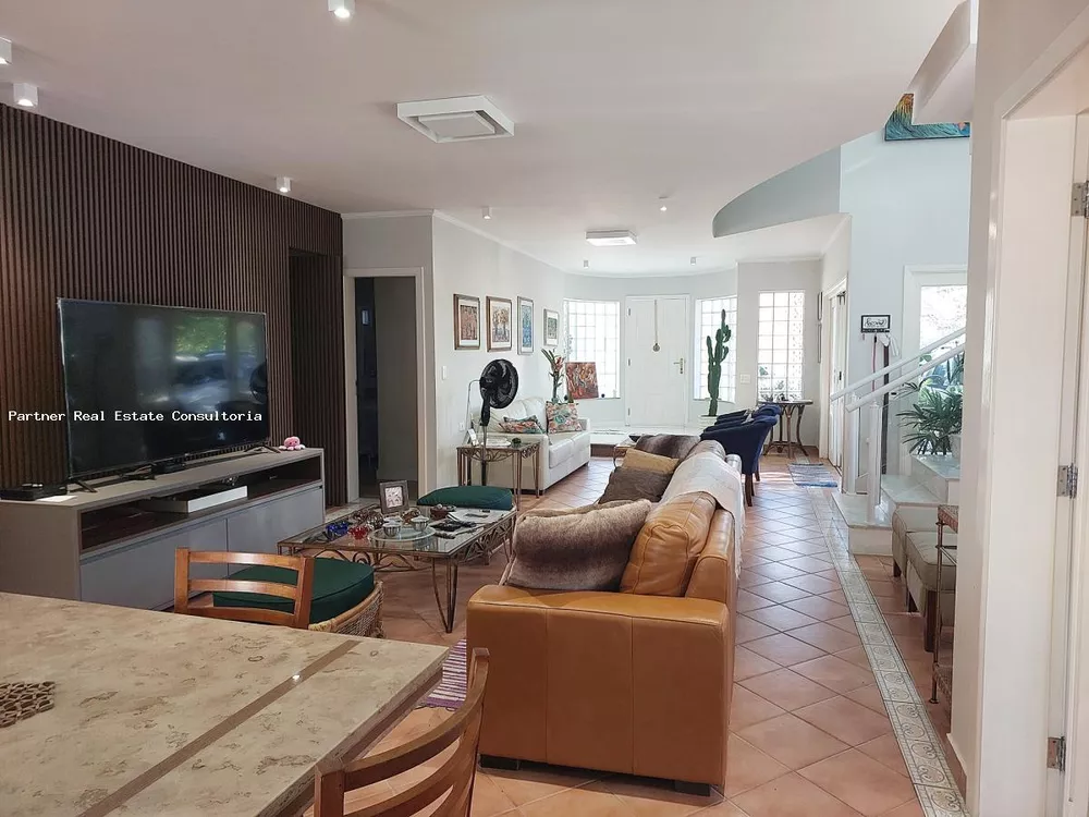 Casa à venda com 4 quartos, 525m² - Foto 4