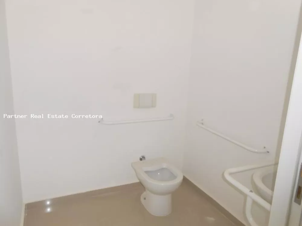 Conjunto Comercial-Sala à venda com 1 quarto, 252m² - Foto 2