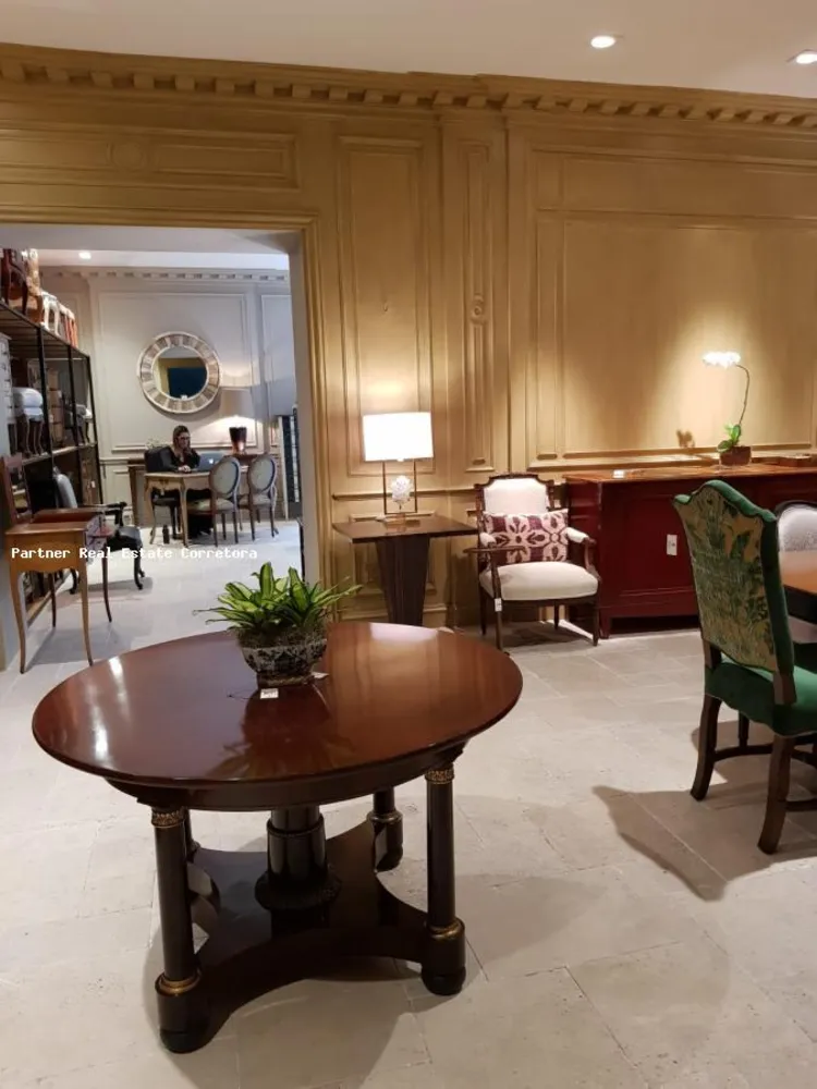 Prédio Inteiro, 800 m² - Foto 1