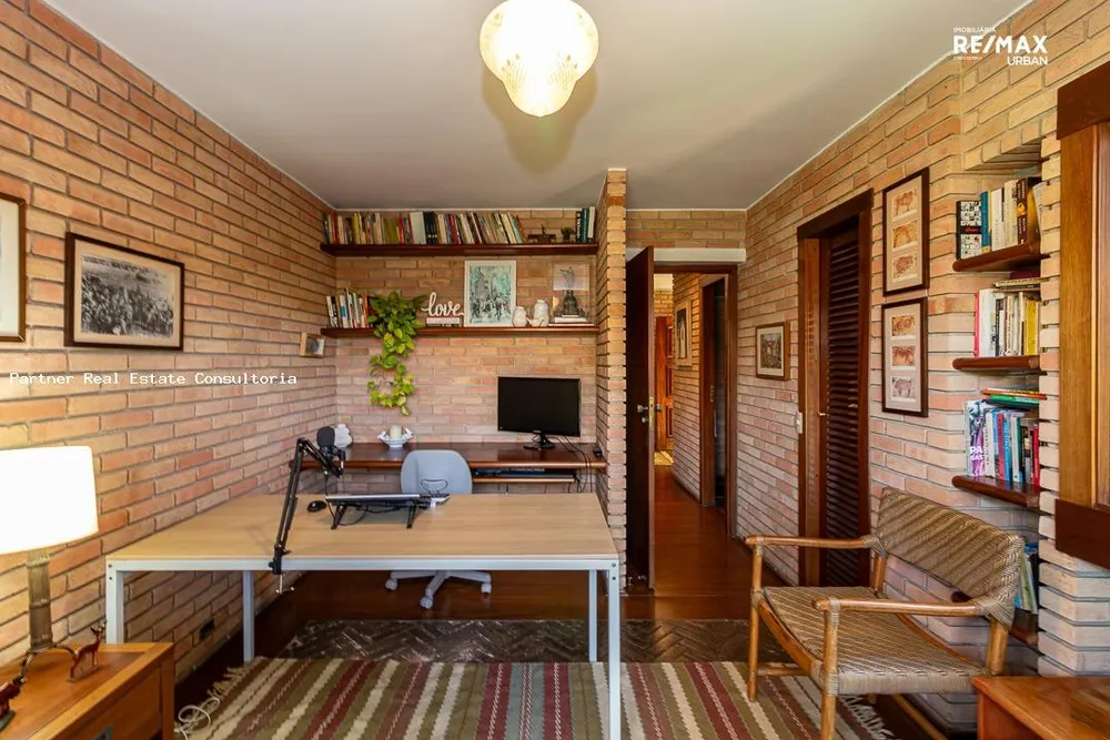 Casa, 4 quartos, 530 m² - Foto 1