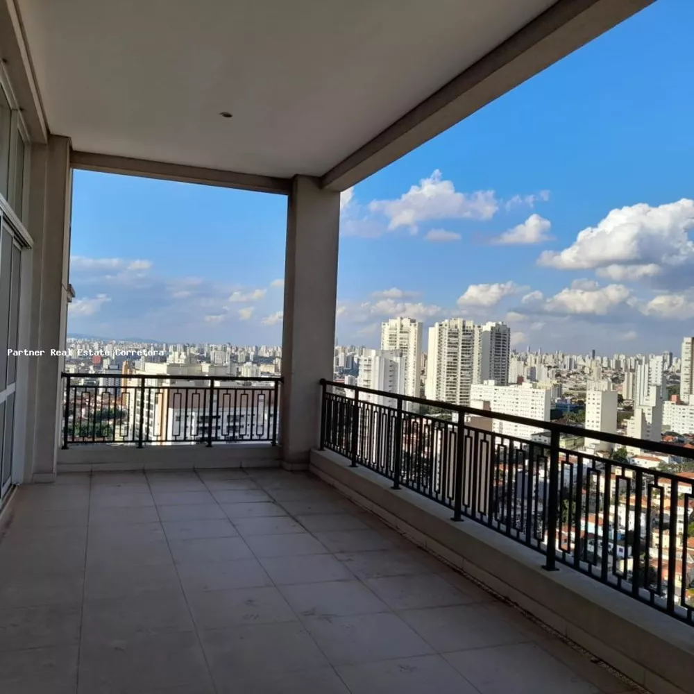 Apartamento à venda com 4 quartos, 250m² - Foto 1