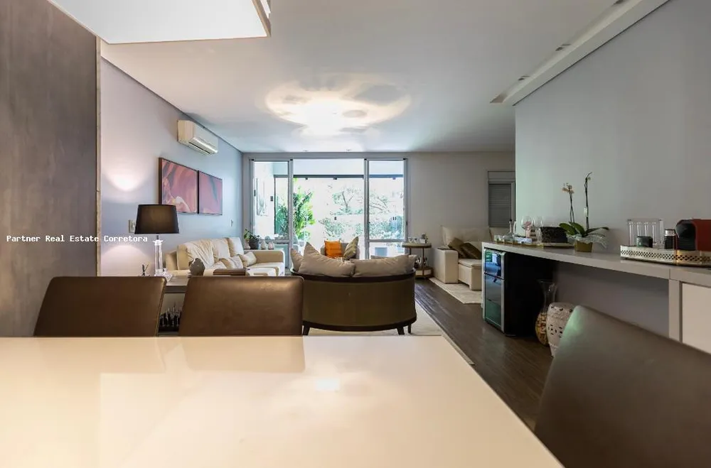 Apartamento, 3 quartos, 223 m² - Foto 4