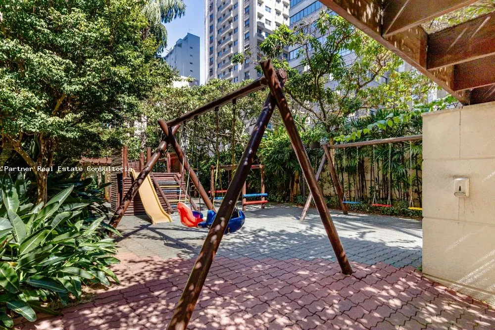 Cobertura, 3 quartos, 298 m² - Foto 11