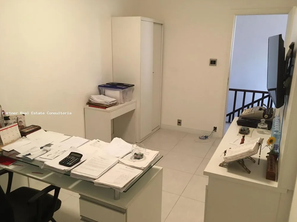 Casa, 4 quartos, 252 m² - Foto 11