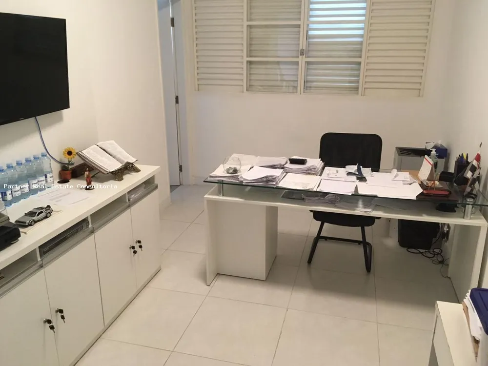 Casa, 4 quartos, 252 m² - Foto 2