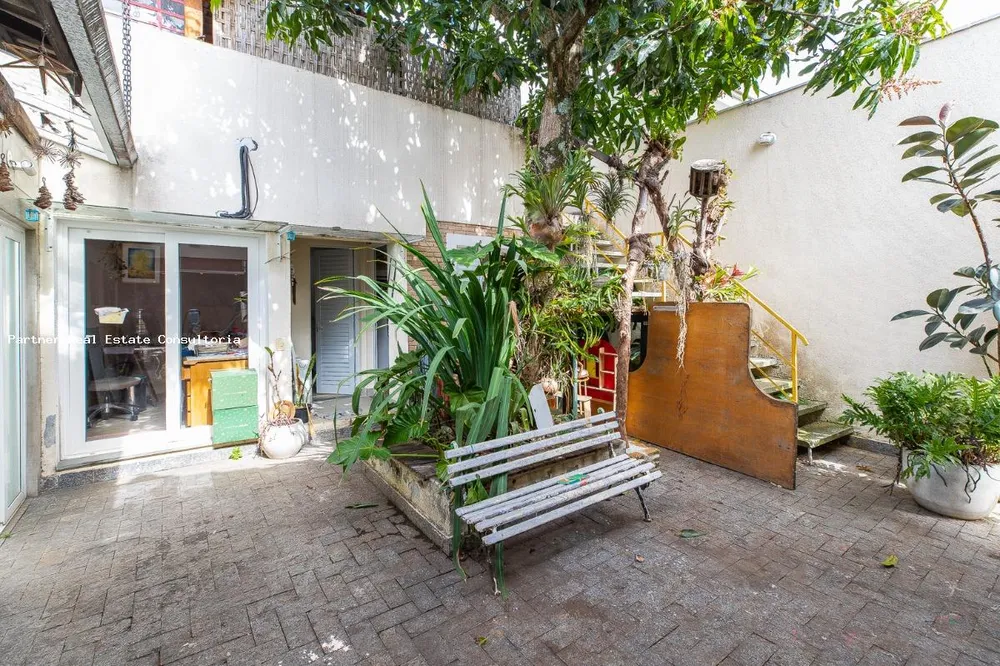 Casa, 3 quartos, 226 m² - Foto 15
