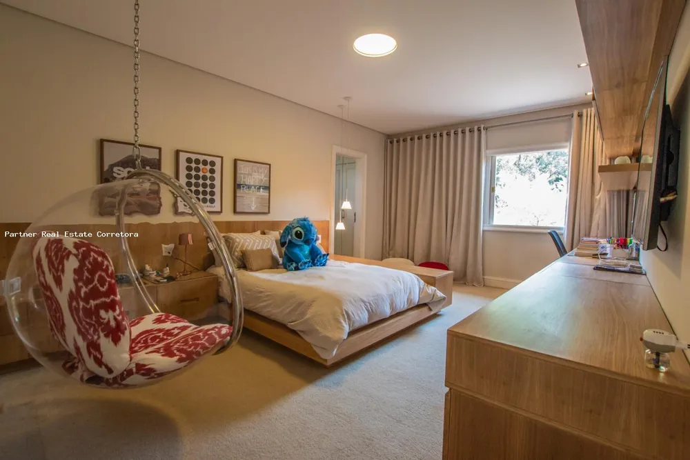 Casa, 3 quartos, 1500 m² - Foto 1