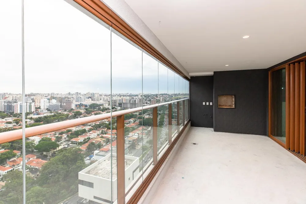 Apartamento, 3 quartos, 147 m² - Foto 1