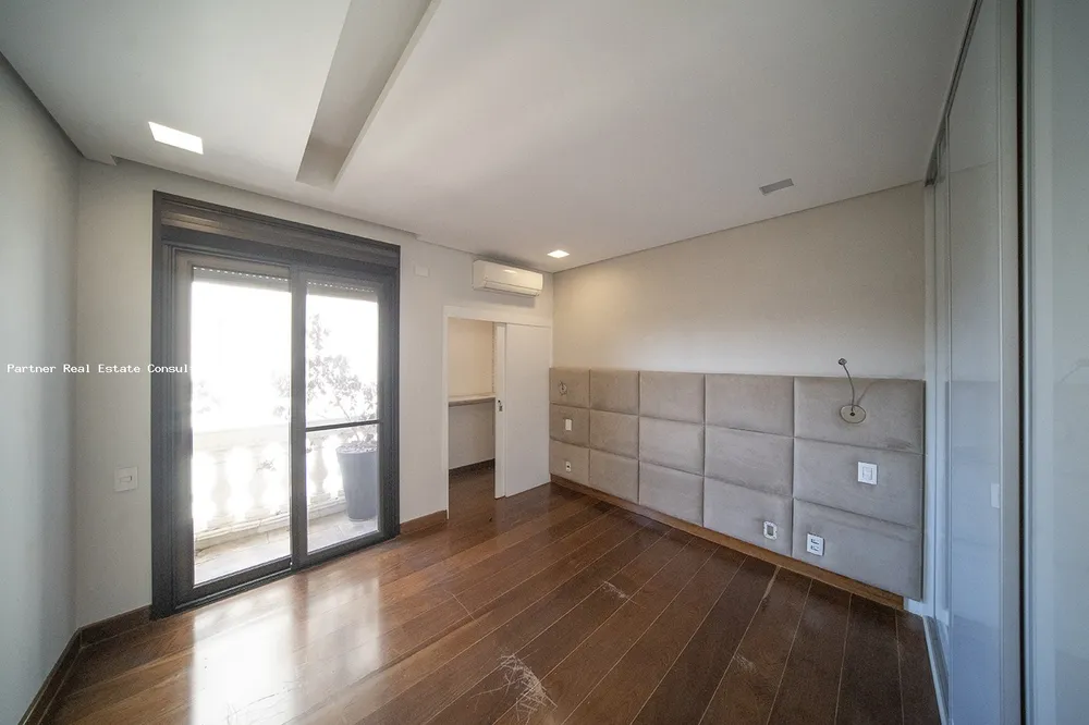 Apartamento, 3 quartos, 255 m² - Foto 1