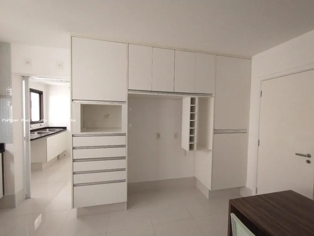Apartamento, 3 quartos, 198 m² - Foto 12