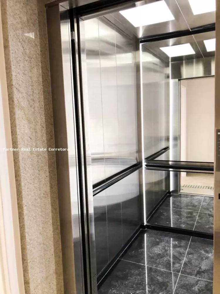 Apartamento à venda com 3 quartos, 131m² - Foto 13