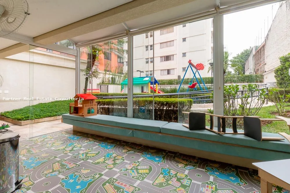 Apartamento, 3 quartos, 240 m² - Foto 2
