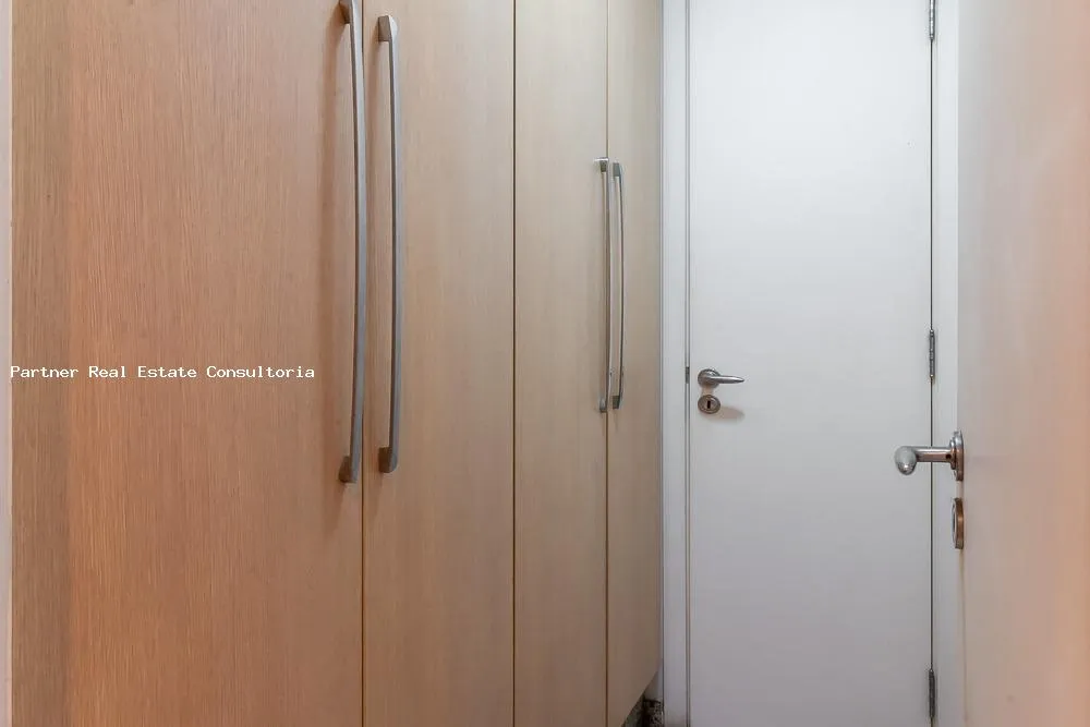 Apartamento, 3 quartos, 240 m² - Foto 4