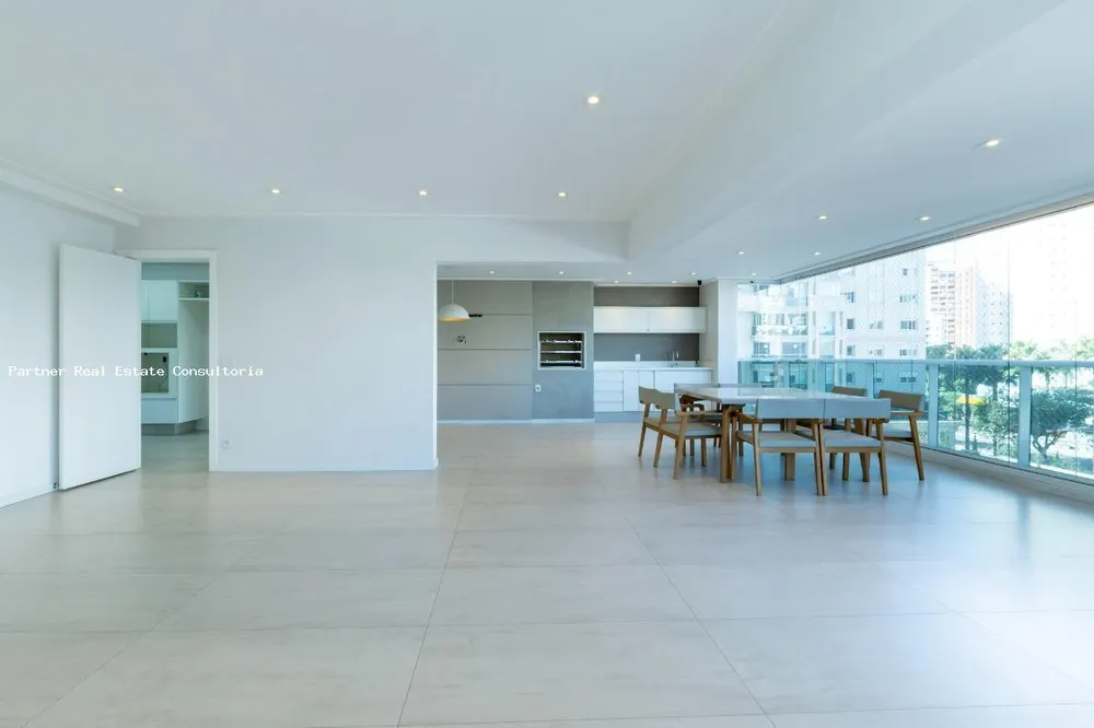 Apartamento, 3 quartos, 236 m² - Foto 4