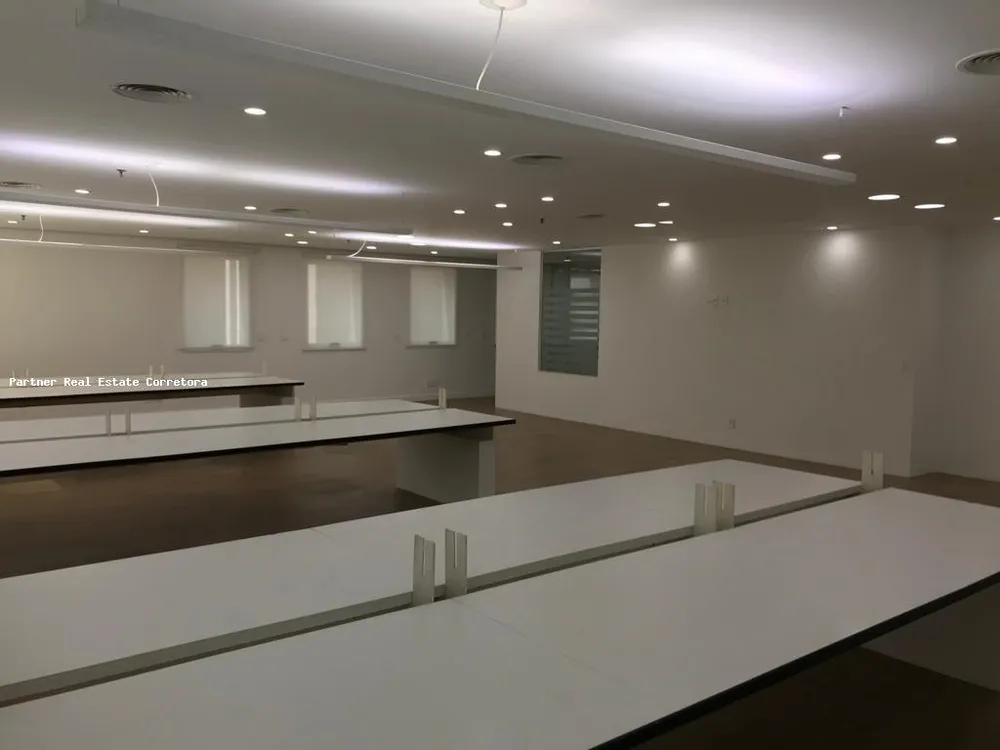 Sala-Conjunto, 210 m² - Foto 1