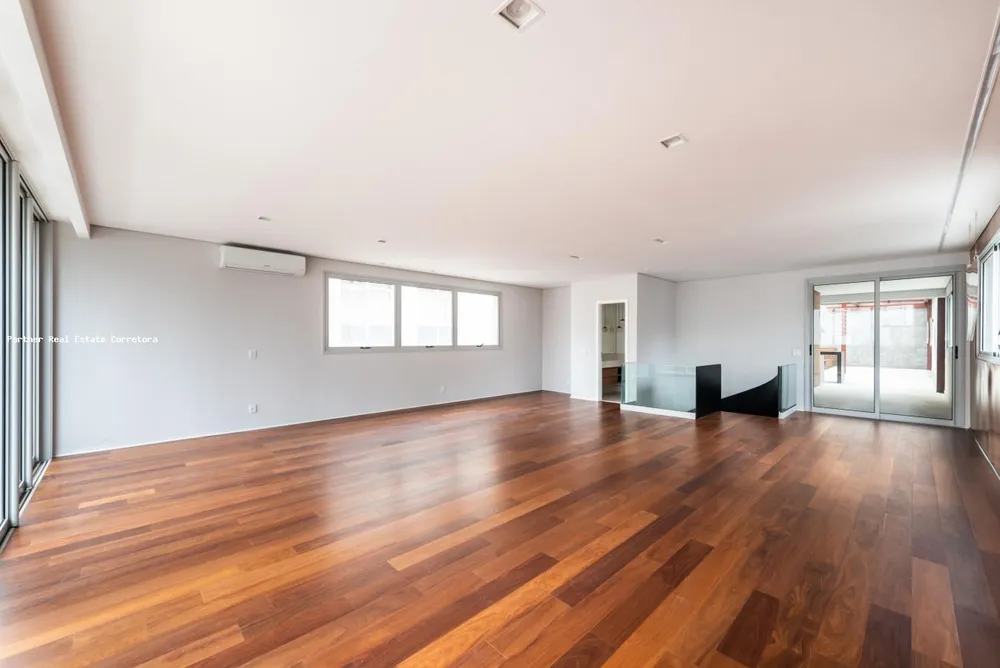 Cobertura, 3 quartos, 449 m² - Foto 1