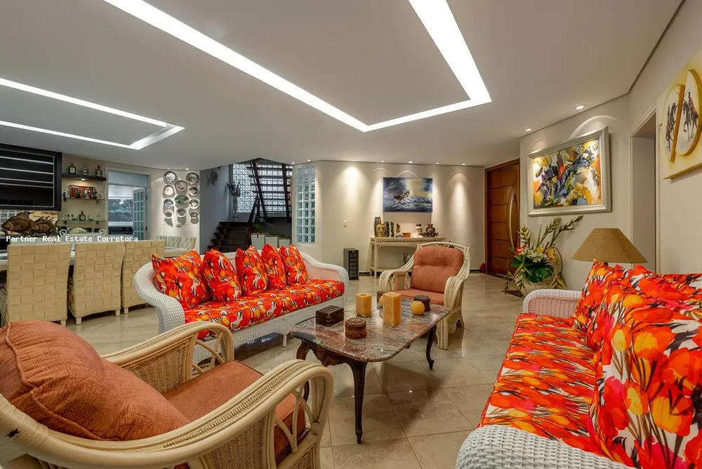 Casa, 6 quartos, 596 m² - Foto 1
