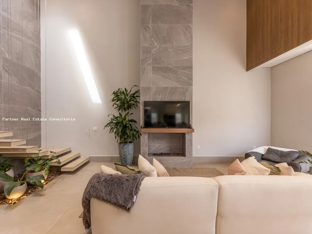 Casa, 4 quartos, 319 m² - Foto 2