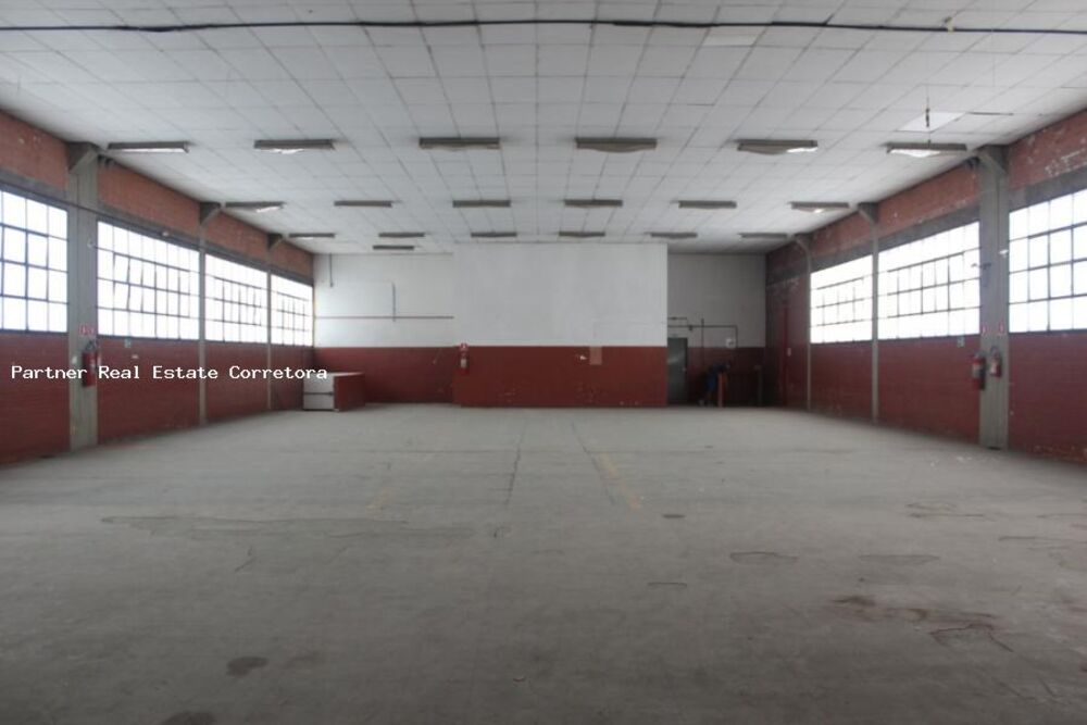Depósito-Galpão-Armazém para alugar com 1 quarto, 2800m² - Foto 8