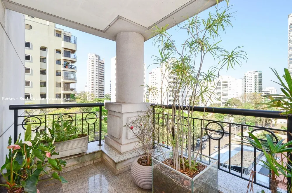 Apartamento, 5 quartos, 301 m² - Foto 1