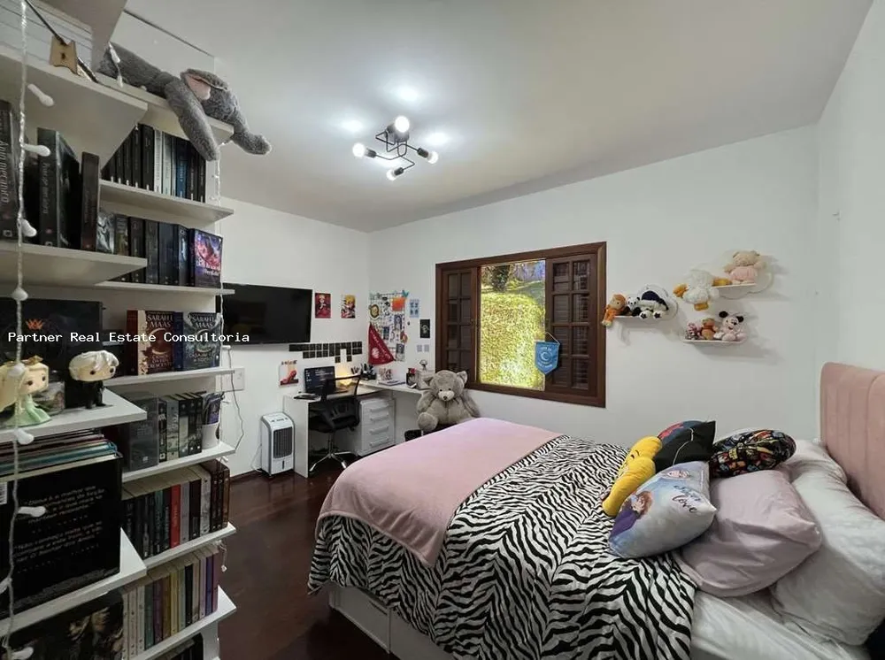 Casa, 4 quartos, 1459 m² - Foto 9