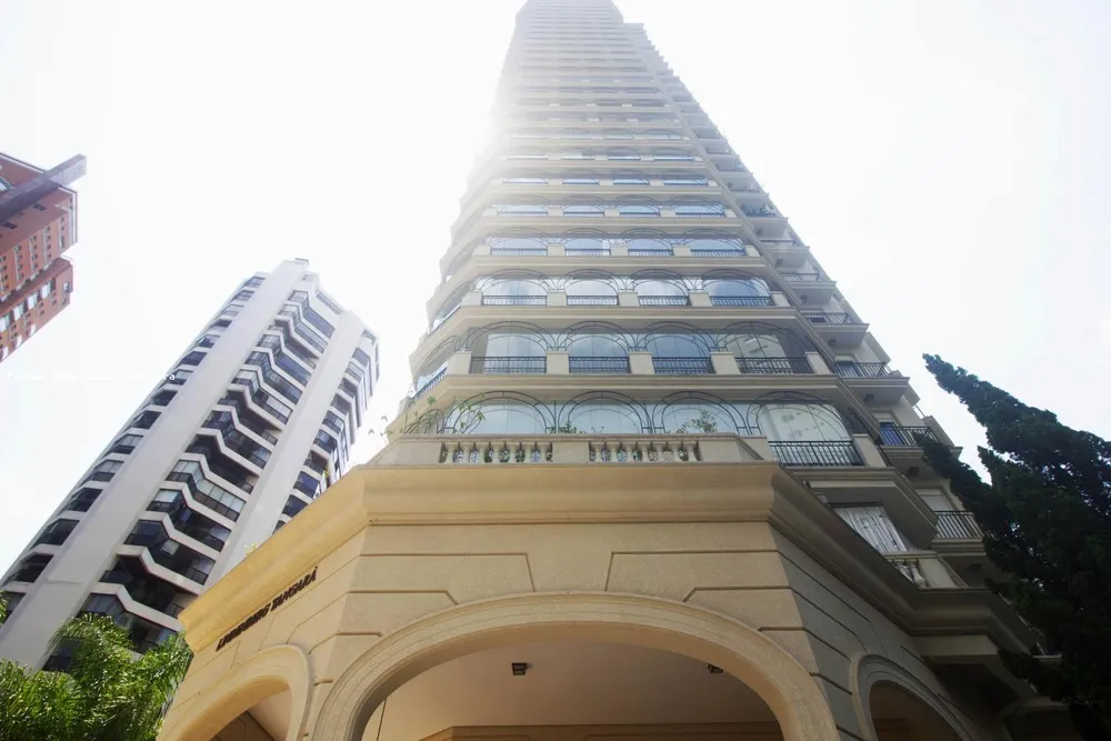 Apartamento, 3 quartos, 260 m² - Foto 1