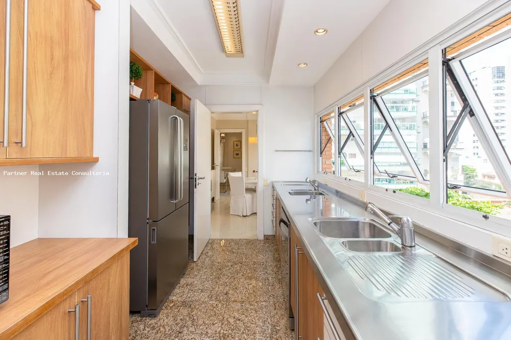 Apartamento, 3 quartos, 243 m² - Foto 4