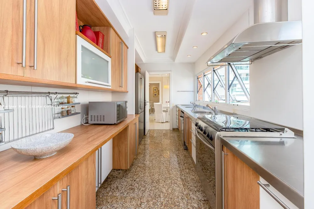 Apartamento, 3 quartos, 243 m² - Foto 10