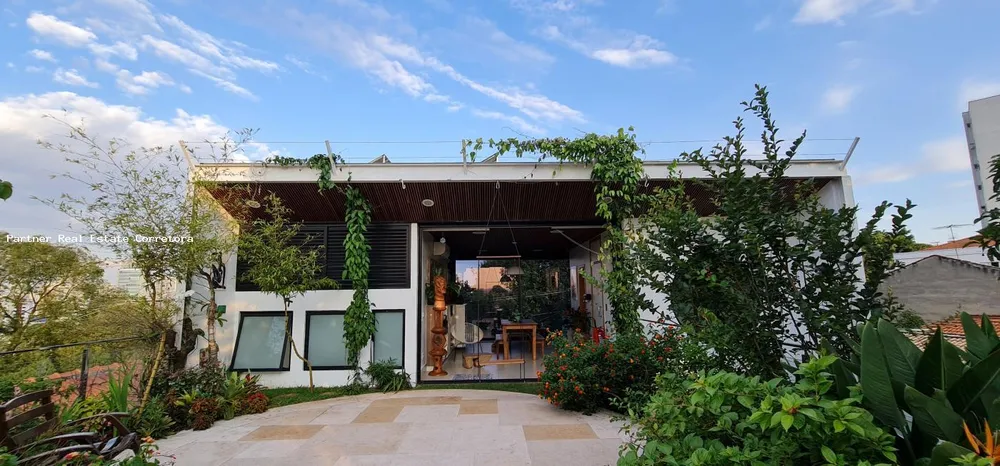 Casa, 4 quartos, 1044 m² - Foto 1