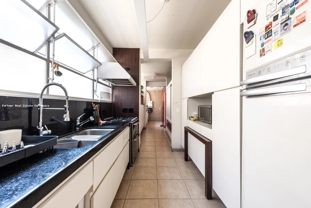 Apartamento, 3 quartos, 250 m² - Foto 1