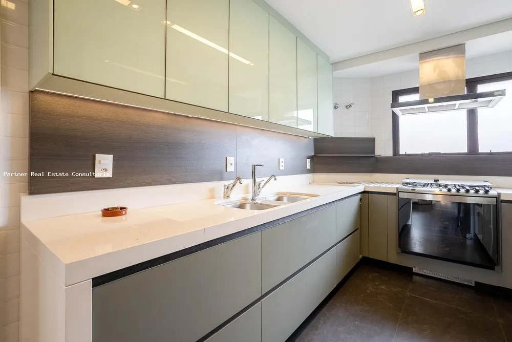 Cobertura, 4 quartos, 411 m² - Foto 1