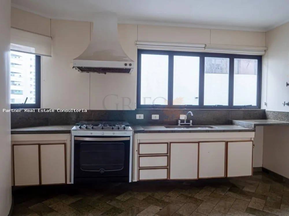 Apartamento, 3 quartos, 187 m² - Foto 1
