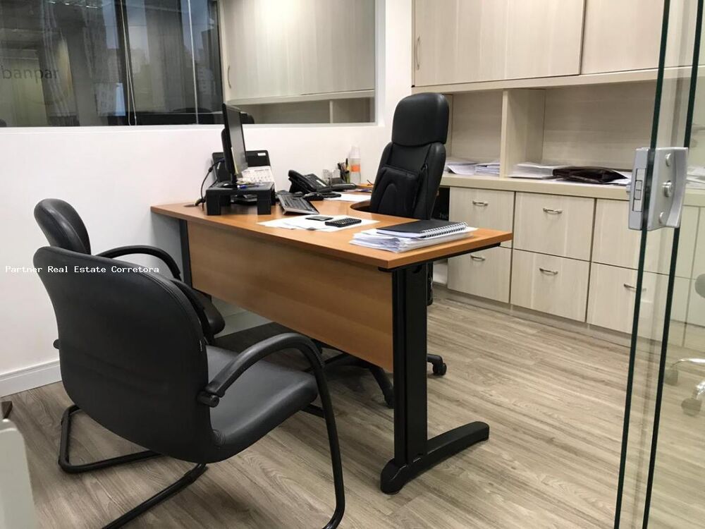 Conjunto Comercial-Sala para alugar com 1 quarto, 600m² - Foto 1
