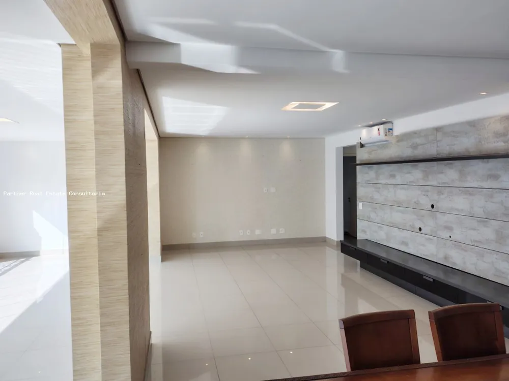 Apartamento, 4 quartos, 247 m² - Foto 1