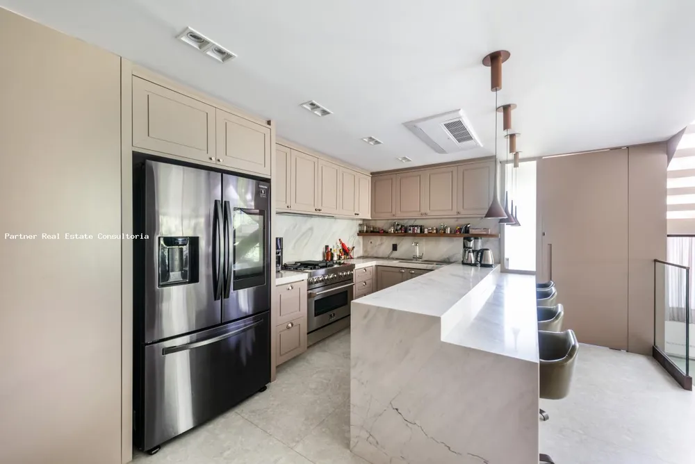 Cobertura, 4 quartos, 377 m² - Foto 11