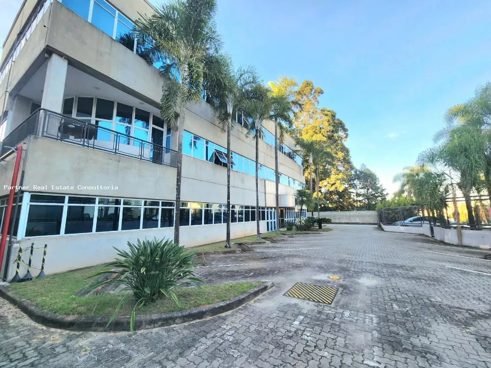 Depósito-Galpão-Armazém à venda com 10 quartos, 2913m² - Foto 1